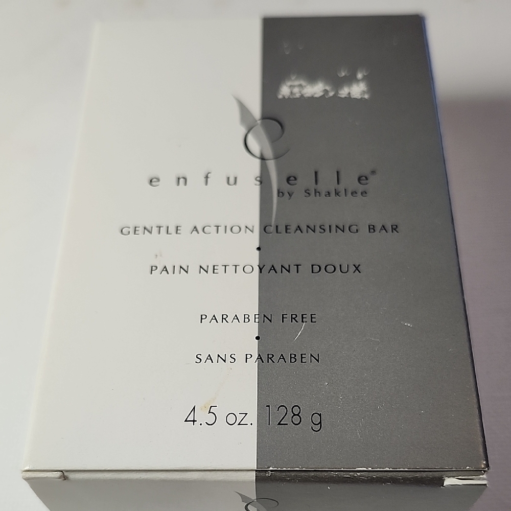 Shakee Enfuselle Gentle Action Cleansing Bar - White